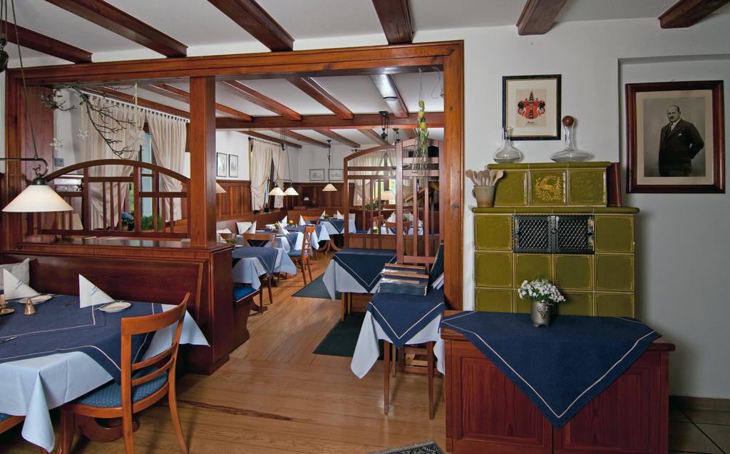 Gasthof Landhotel Hirsch Ostrach Esterno foto